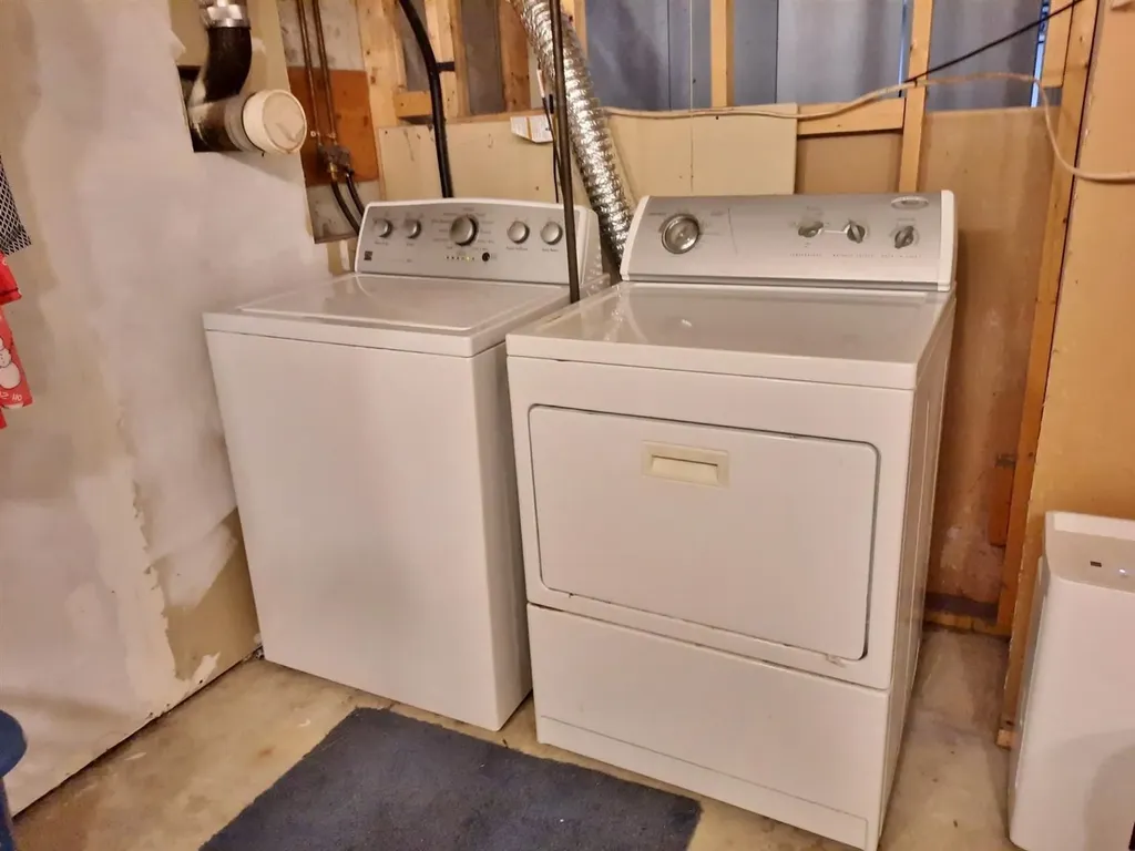 12 Windham Drive Concord NH 03301