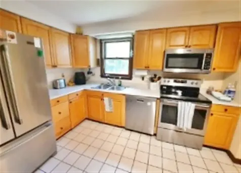 12 Windham Drive Concord NH 03301