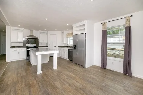 6 Sharon Way Fremont NH 03044