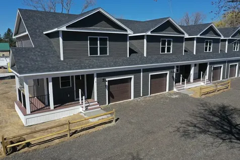925 Falls Road Shelburne VT 05482