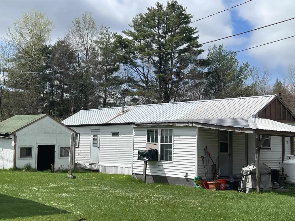 12 Smith Drive Canaan NH 03741
