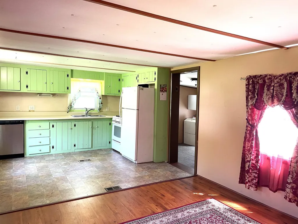 12 Smith Drive Canaan NH 03741