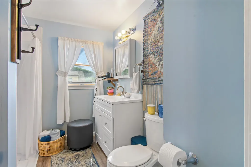 25 Edwards Street Colebrook NH 03576