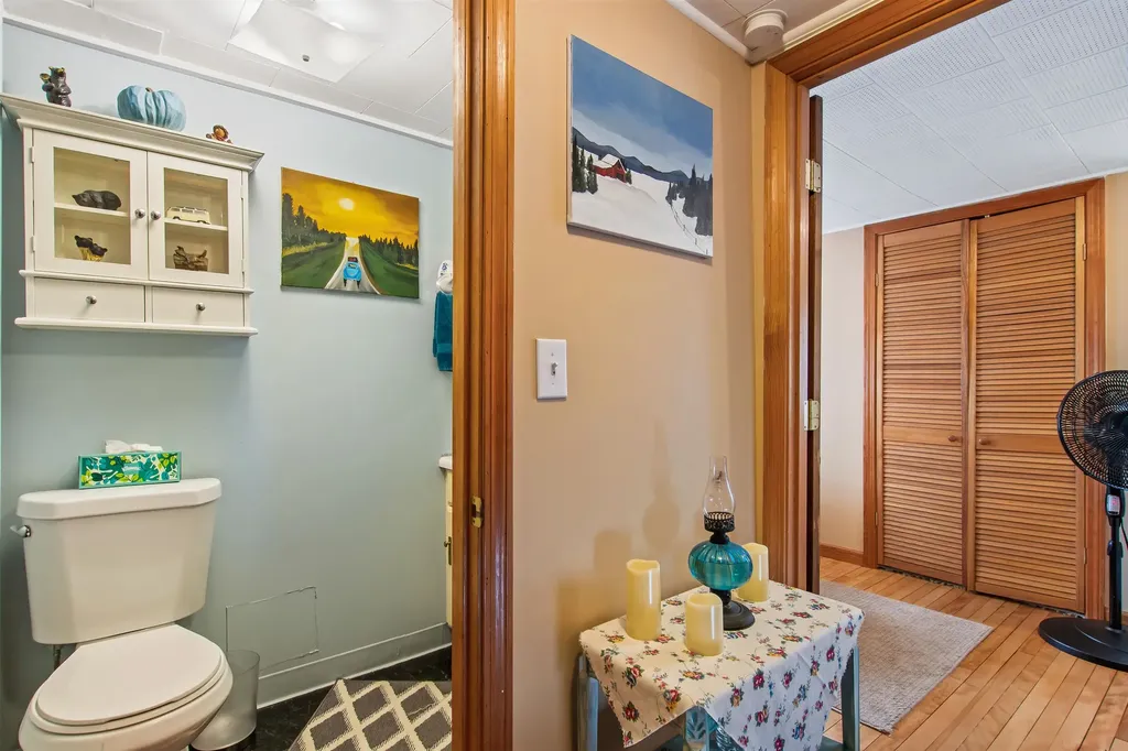25 Edwards Street Colebrook NH 03576