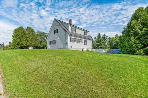 25 Edwards Street Colebrook NH 03576