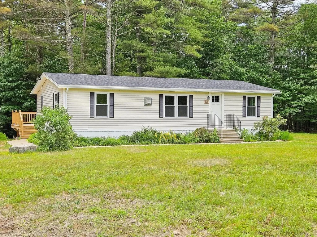 108 Richardson Drive Lebanon ME 04027
