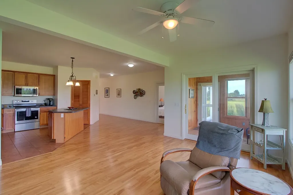 10 Westside Village Grand Isle VT 05458