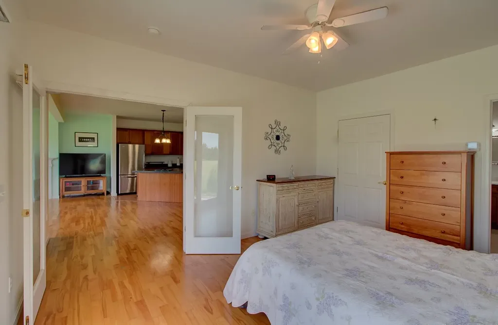10 Westside Village Grand Isle VT 05458