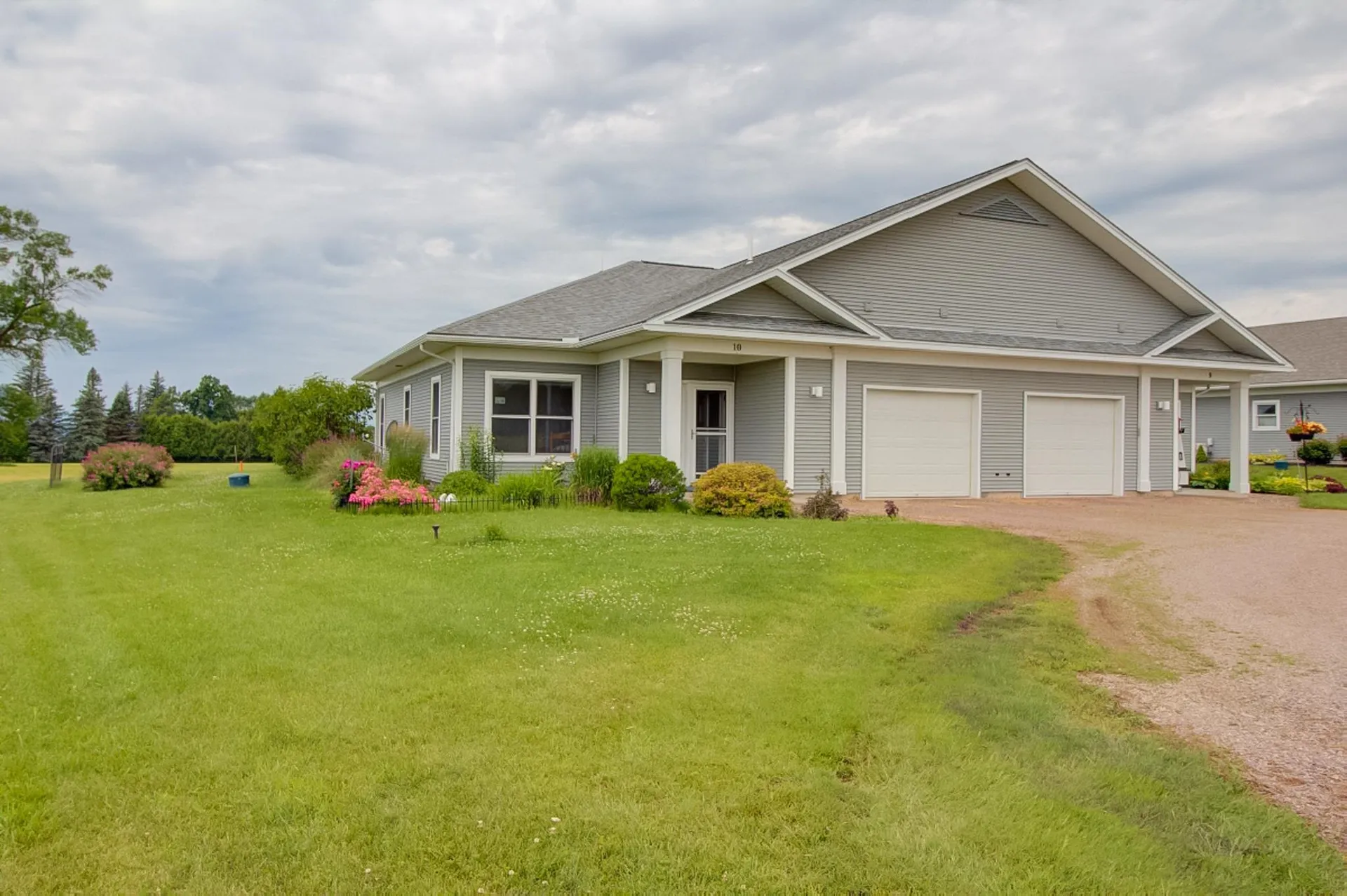 10 Westside Village Grand Isle VT 05458