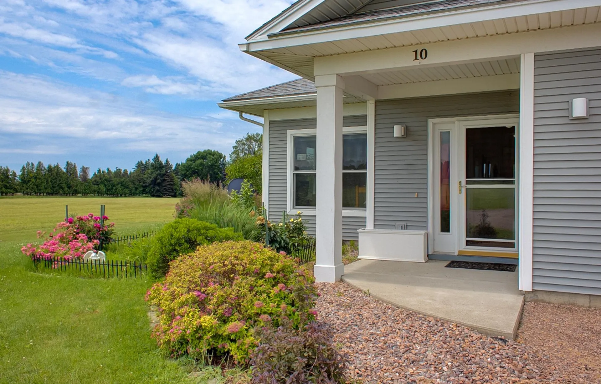 10 Westside Village Grand Isle VT 05458