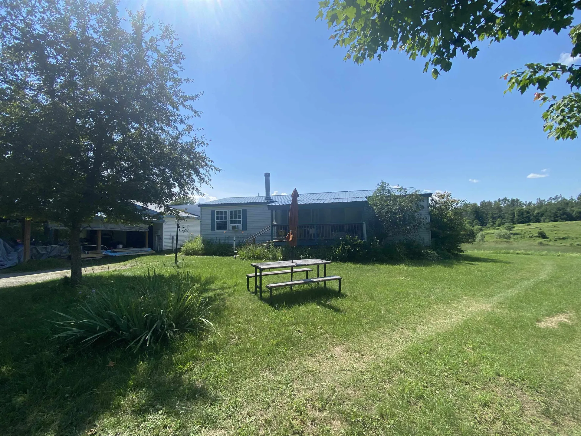 811 New Boston Road St. Johnsbury VT 05819