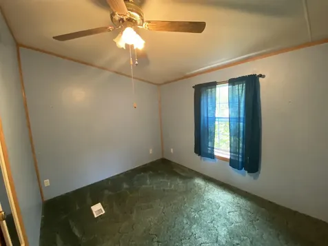 811 New Boston Road St. Johnsbury VT 05819