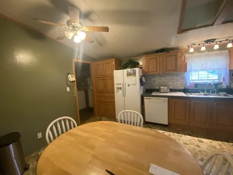 811 New Boston Road St. Johnsbury VT 05819