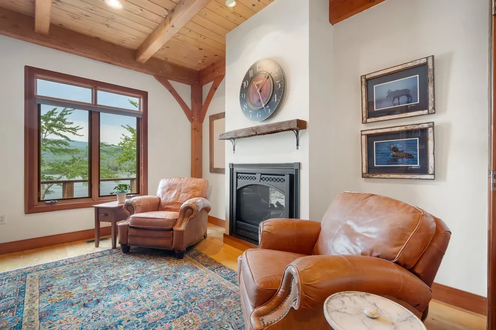13 Rogers Ledge Drive Hebron NH 03241