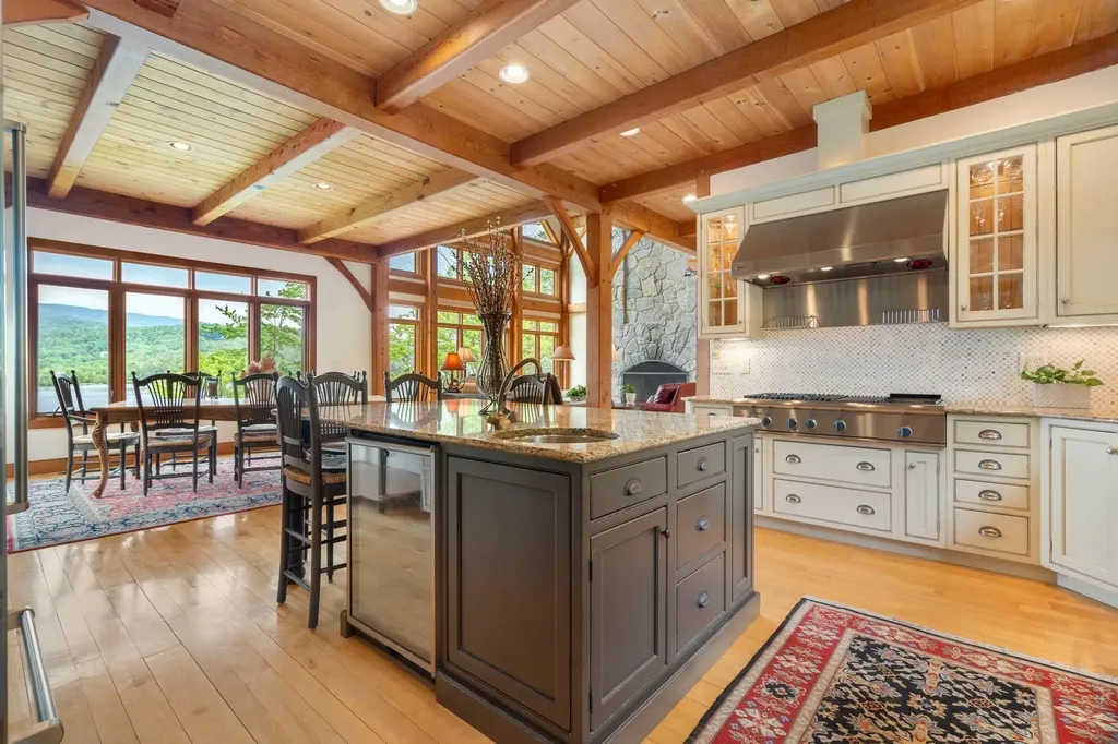 13 Rogers Ledge Drive Hebron NH 03241