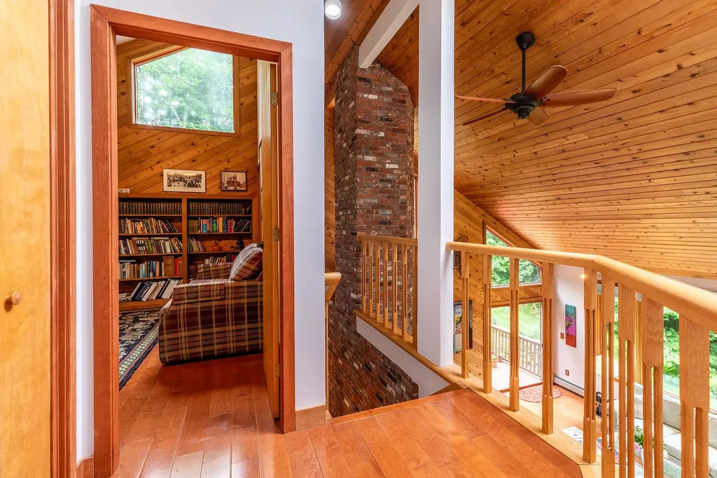 22 Old Ridge Road Winhall VT 05340