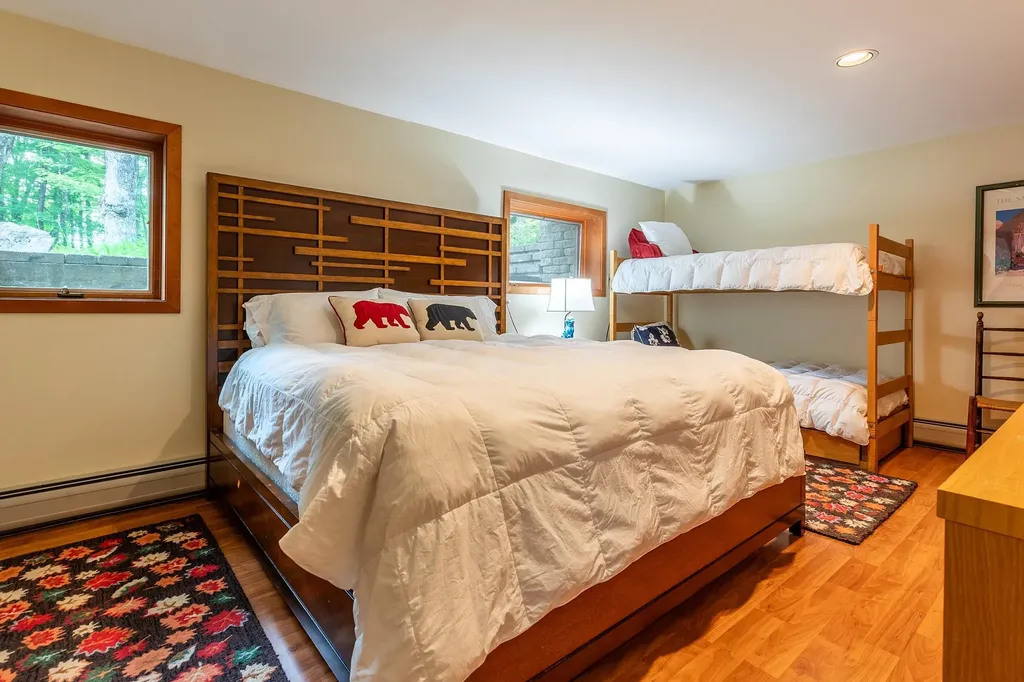 22 Old Ridge Road Winhall VT 05340