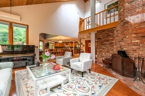 22 Old Ridge Road Winhall VT 05340