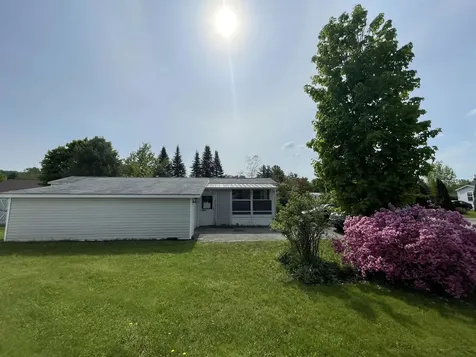 125 Redwood Drive Hyde Park VT 05655