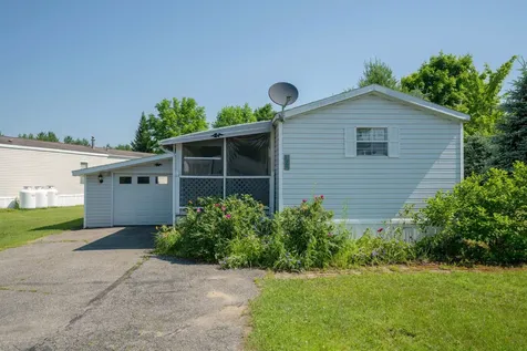 125 Redwood Drive Hyde Park VT 05655
