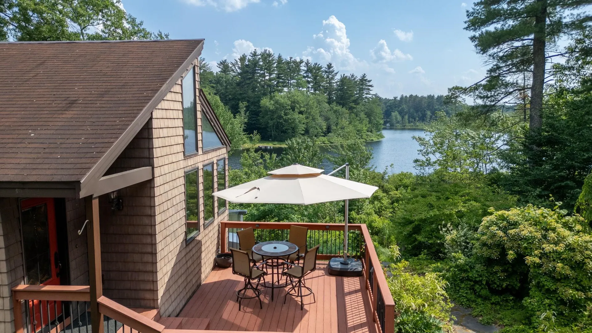 10 Phoenix Drive Kingston NH 03848