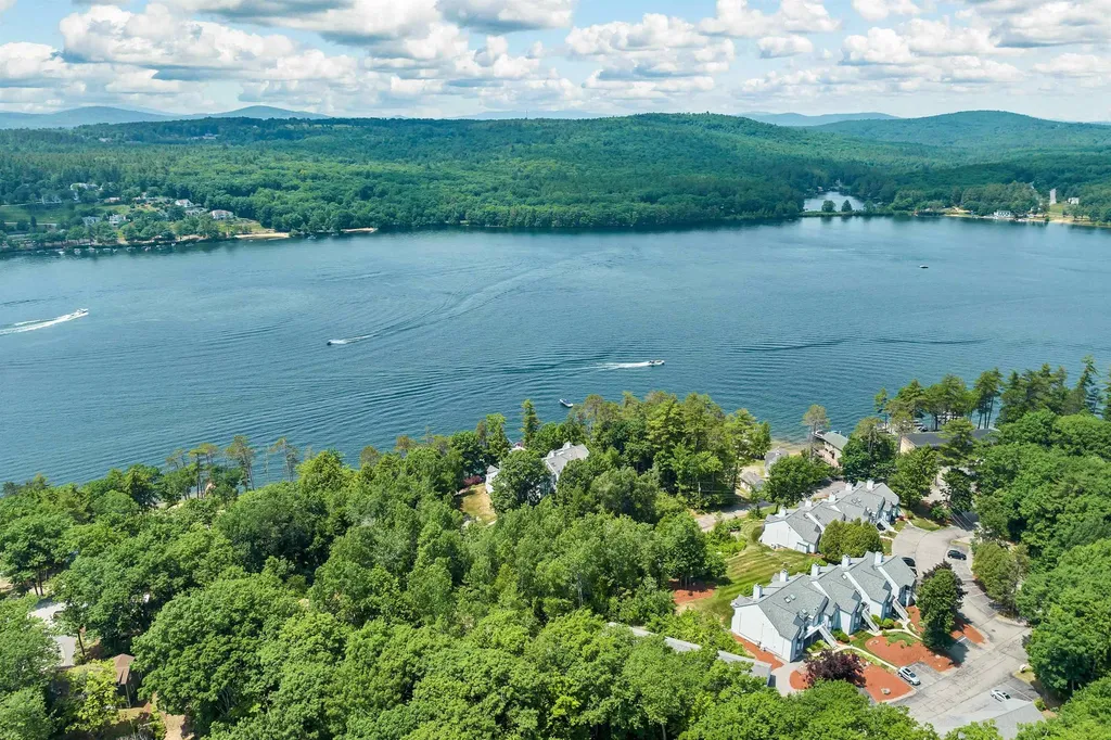 738 Weirs Boulevard Laconia NH 03246