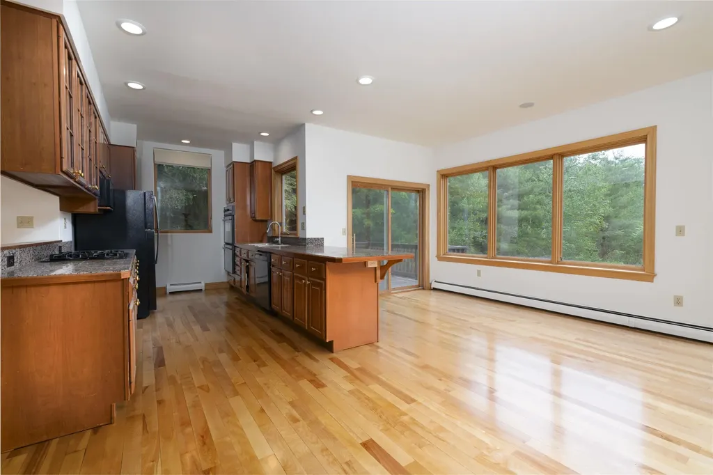 2359 Huntington Road Richmond VT 05477