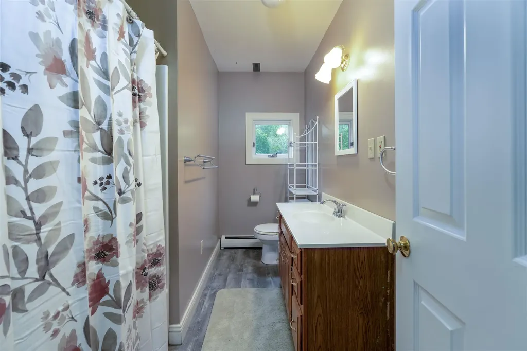 2359 Huntington Road Richmond VT 05477