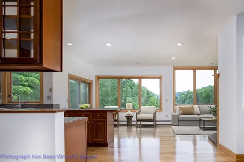 2359 Huntington Road Richmond VT 05477