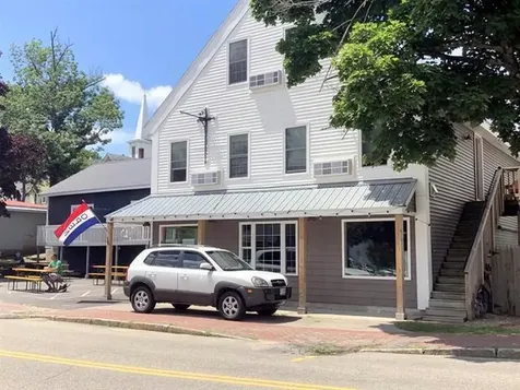36 Mill Street Wolfeboro NH 03894