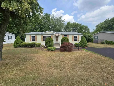 20 Seneca Street Rochester NH 03867
