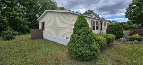 20 Seneca Street Rochester NH 03867
