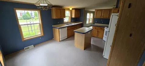 20 Seneca Street Rochester NH 03867