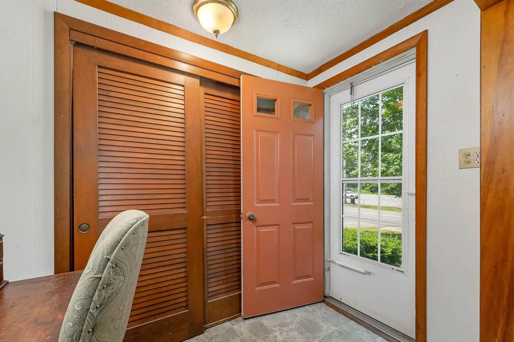 432 Mammoth Road Londonderry NH 03053