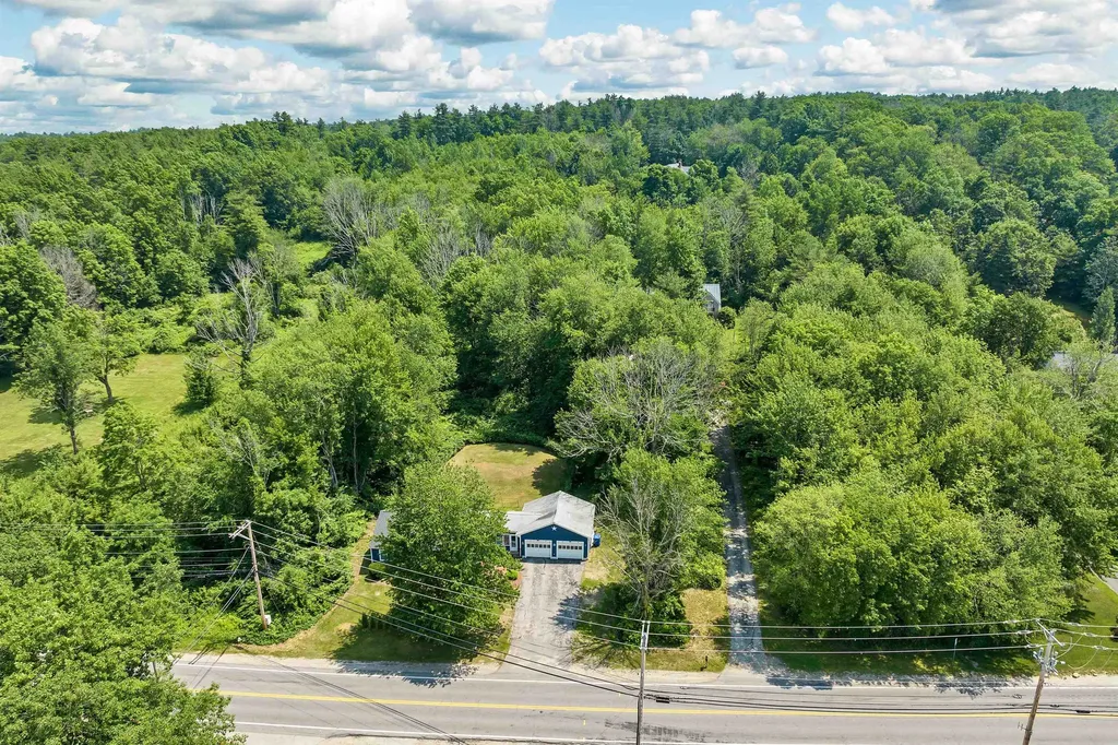432 Mammoth Road Londonderry NH 03053