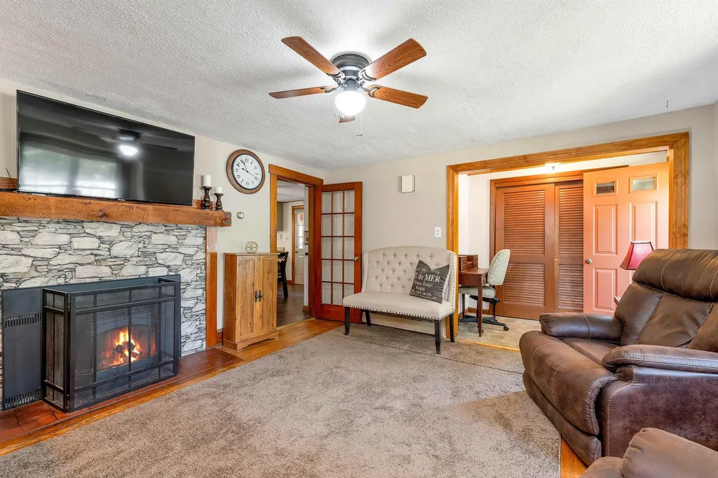 432 Mammoth Road Londonderry NH 03053