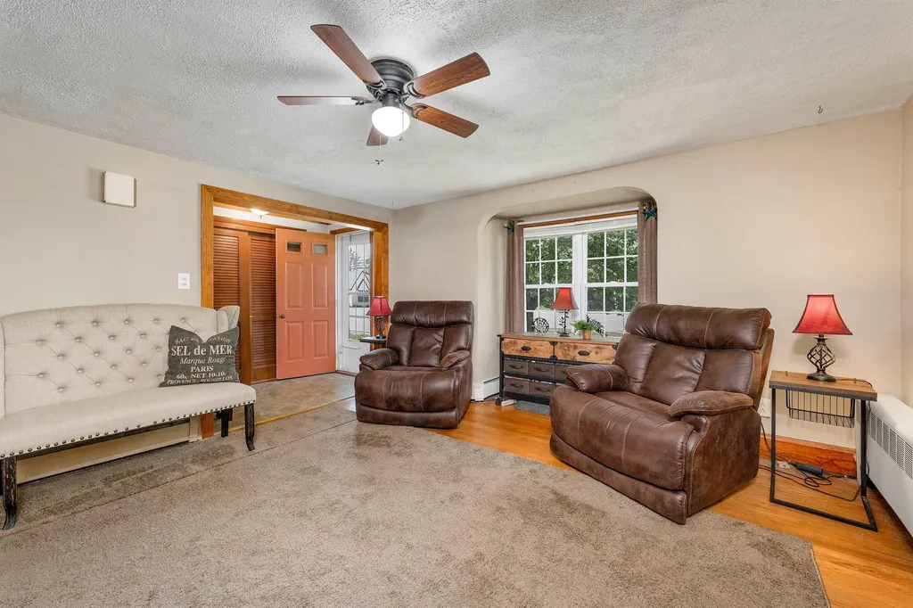 432 Mammoth Road Londonderry NH 03053