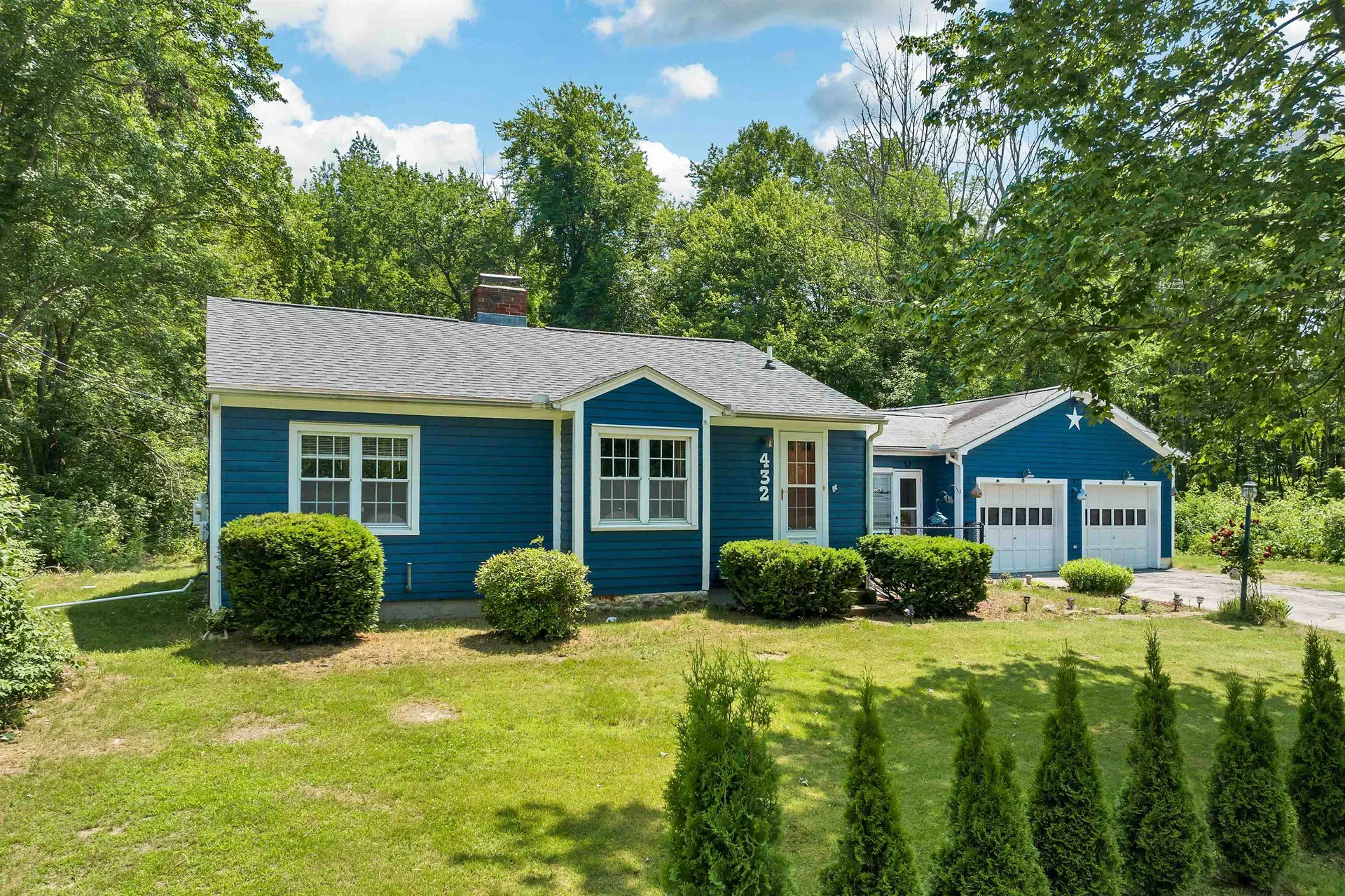 432 Mammoth Road Londonderry NH 03053