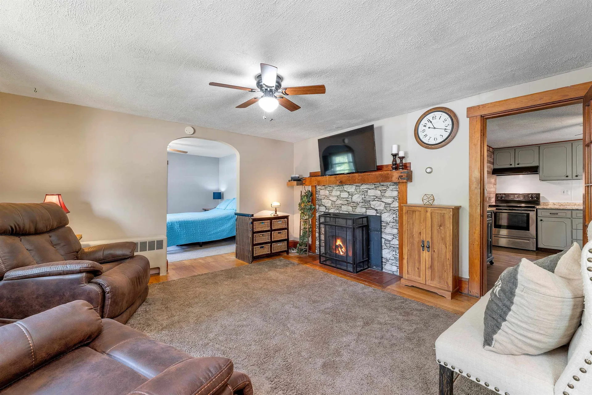 432 Mammoth Road Londonderry NH 03053