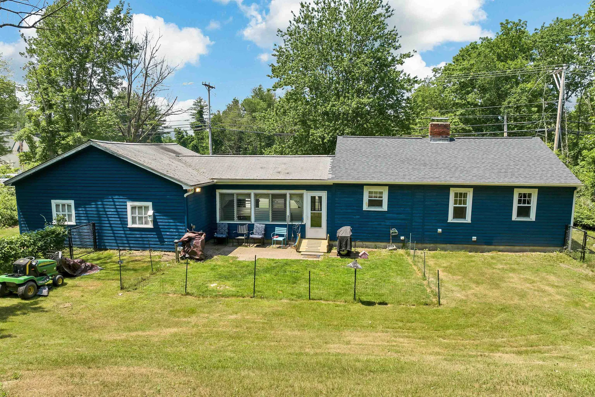 432 Mammoth Road Londonderry NH 03053