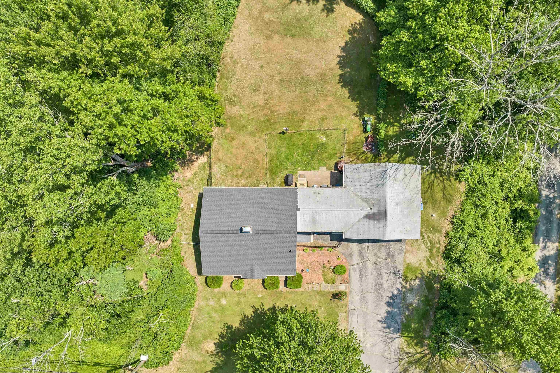 432 Mammoth Road Londonderry NH 03053