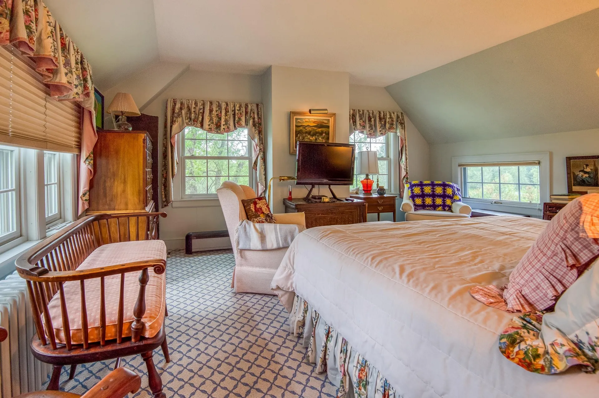 296 Mountain View Road Whitefield NH 03598