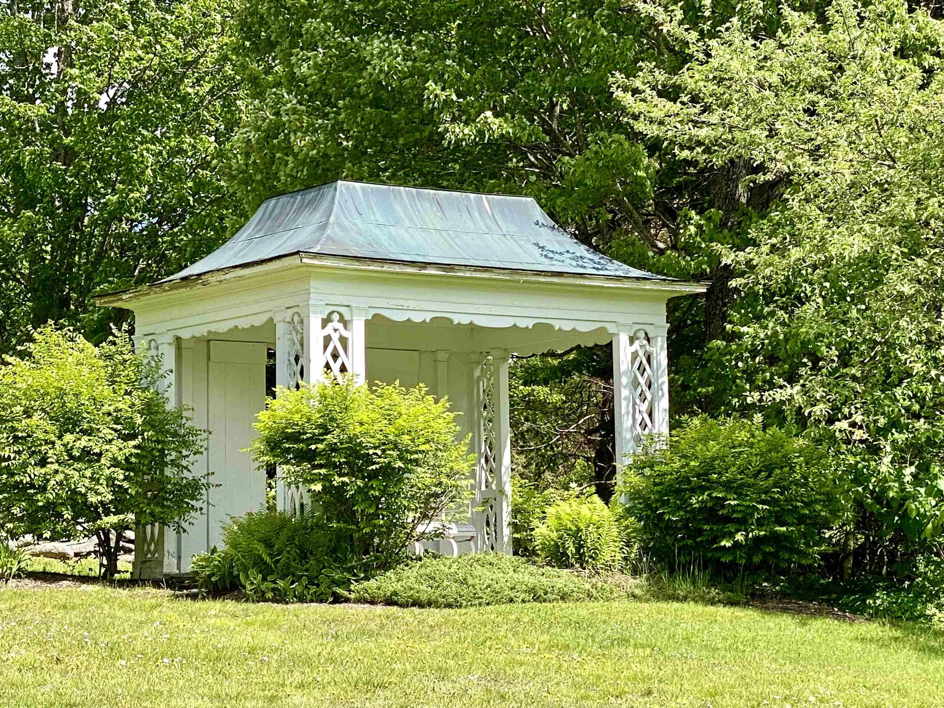 296 Mountain View Road Whitefield NH 03598