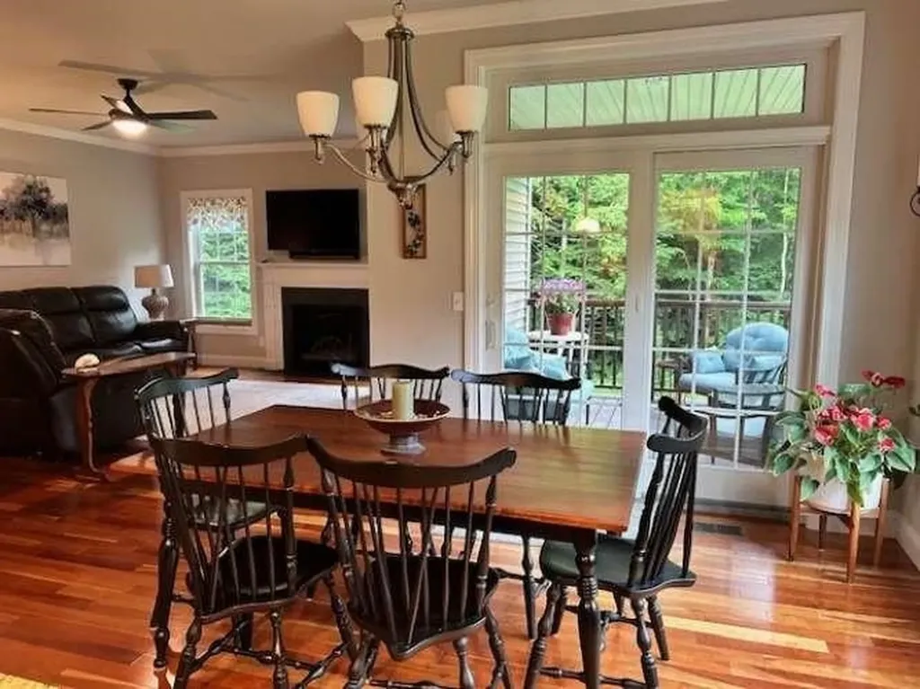 556 Michael Lane Williston VT 05495