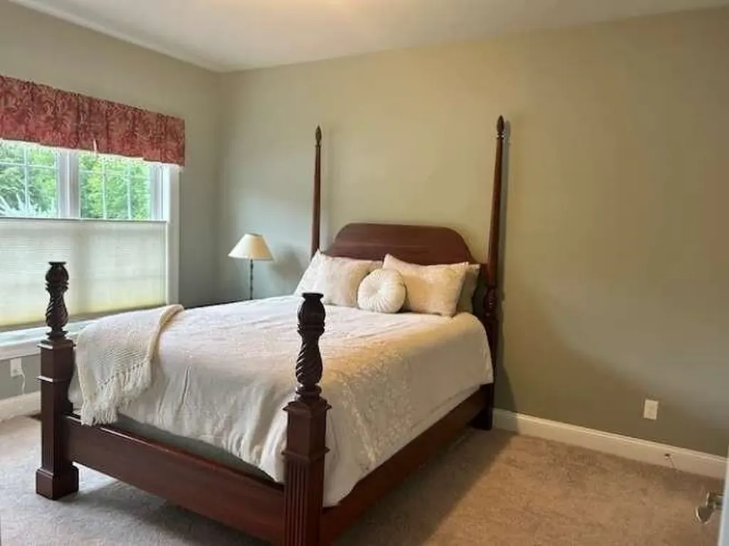 556 Michael Lane Williston VT 05495
