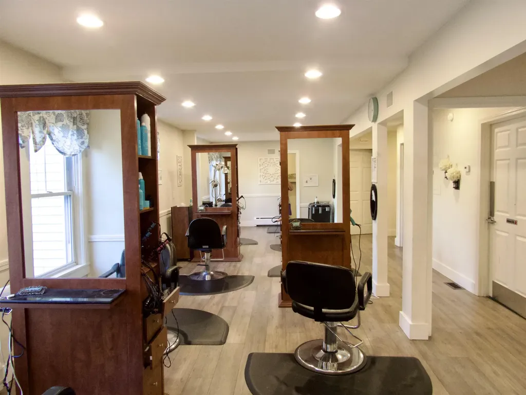 89 South Main Street Lebanon NH 03784