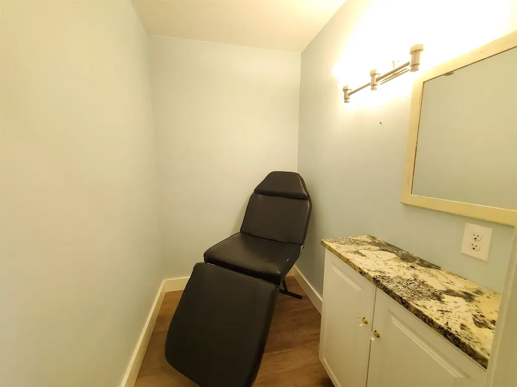 89 South Main Street Lebanon NH 03784