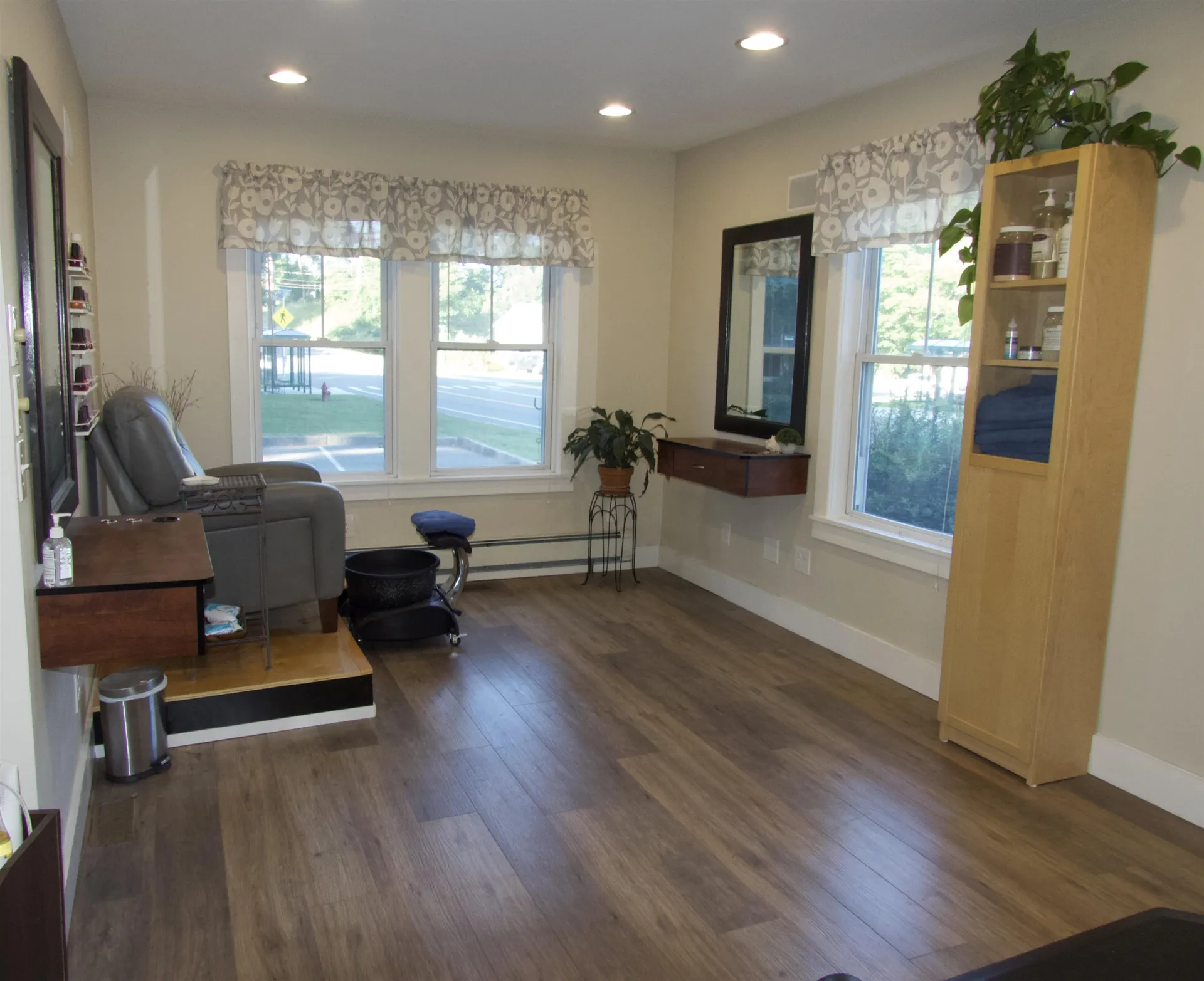 89 South Main Street Lebanon NH 03784