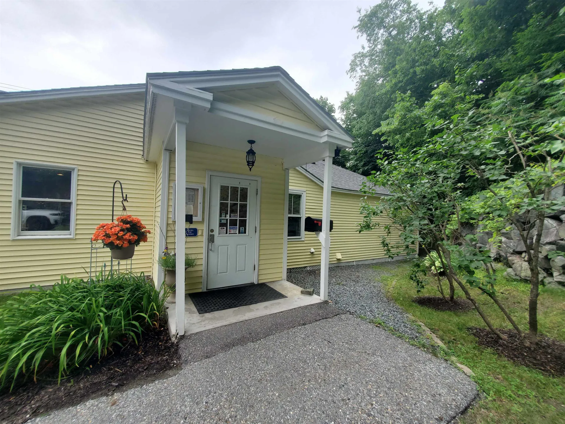 89 South Main Street Lebanon NH 03784