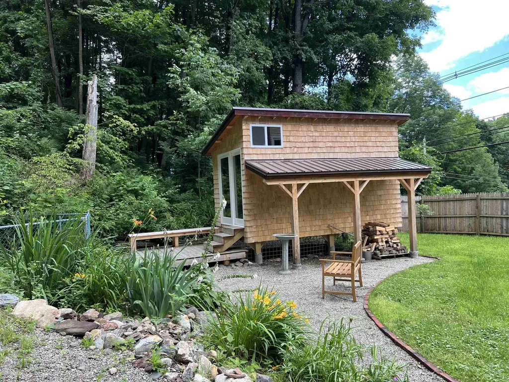 625 Western Avenue Brattleboro VT 05301